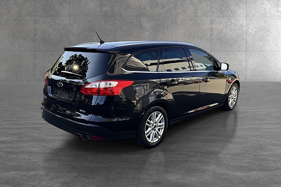 Ford Focus 5 of 10