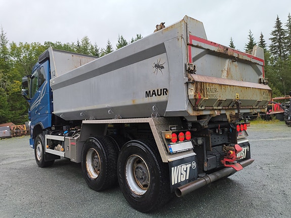 Volvo FH16 750 6X4 Tippbil 10 of 30