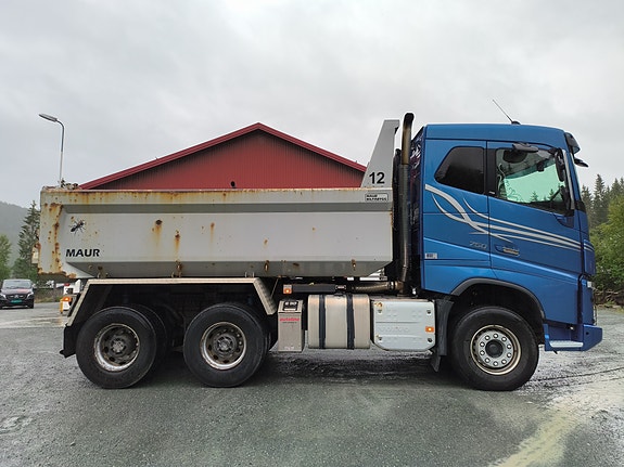 Volvo FH16 750 6X4 Tippbil 6 of 30