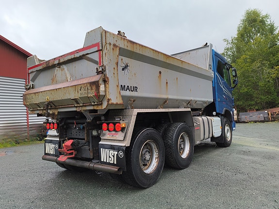 Volvo FH16 750 6X4 Tippbil 8 of 30