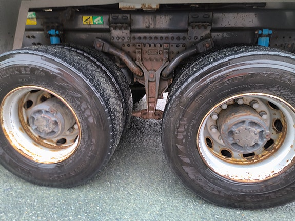 Volvo FH16 750 6X4 Tippbil 17 of 30