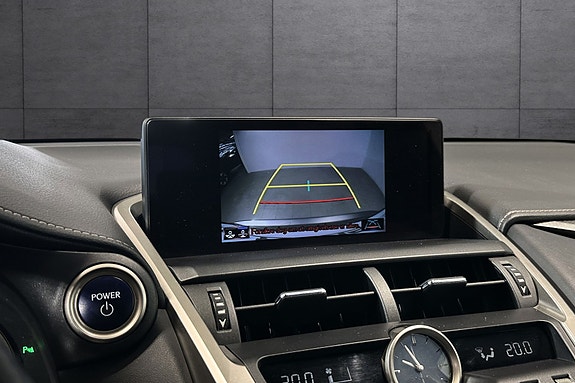 Lexus NX300h 21 of 21