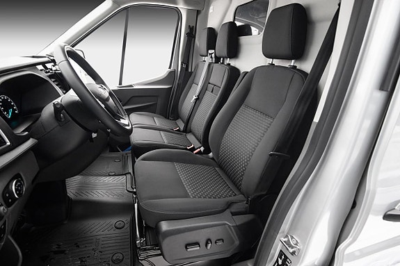 Ford Transit 16 of 21