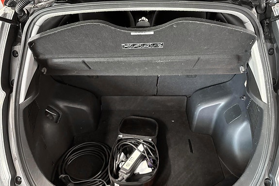 Nissan Leaf 18 of 24