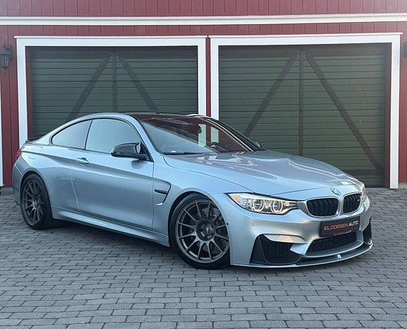 BMW M4 3 of 30