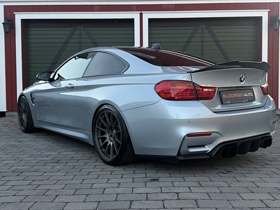 BMW M4 21 of 30