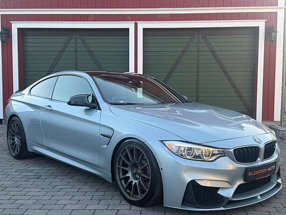 BMW M4 7 of 30