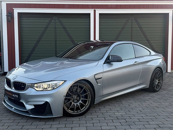 BMW M4 13 of 30