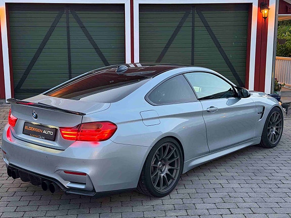 BMW M4 15 of 30