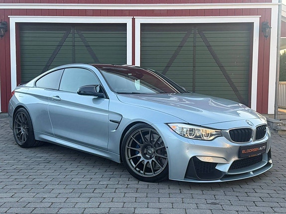 BMW M4 5 of 30