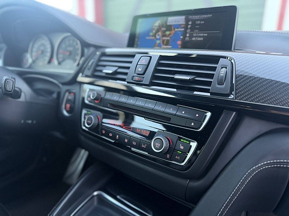 BMW M4 30 of 30