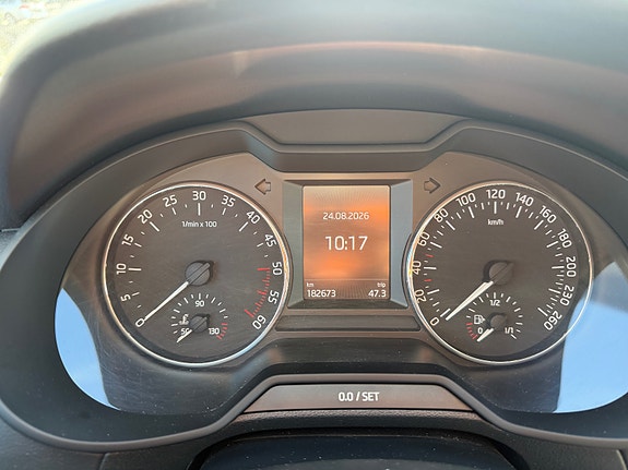 Skoda Octavia 15 of 17