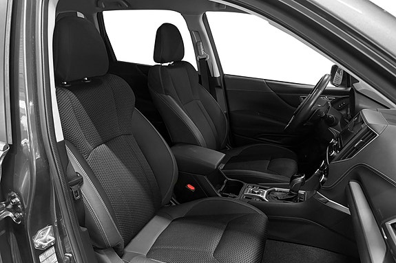 Subaru Forester 25 of 28