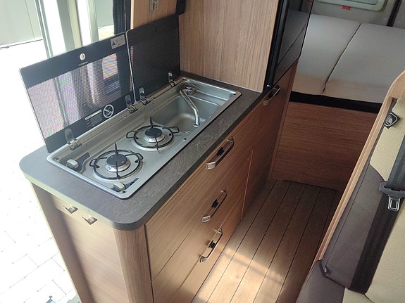 Weinsberg CaraBus 600 MQ 9 of 12