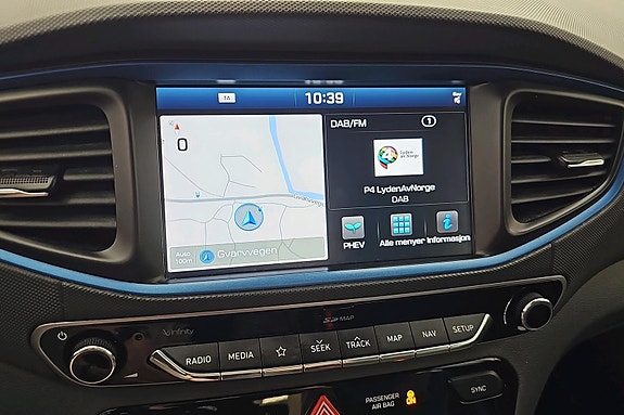 Hyundai IONIQ 12 of 25
