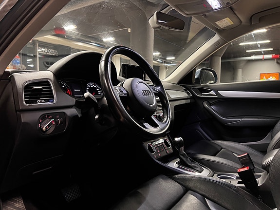 Audi Q3 18 of 30