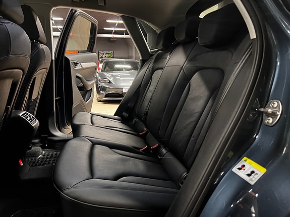Audi Q3 17 of 30