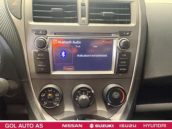 Toyota Verso-S 15 of 22