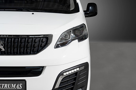 Peugeot e-Expert 4 of 30