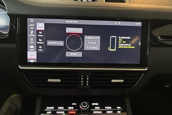 Porsche Cayenne 20 of 29