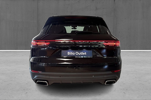 Porsche Cayenne 6 of 29