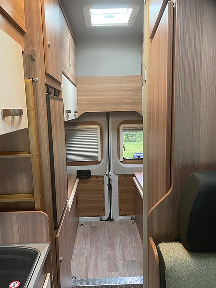 Weinsberg Cara Bus 601MQH 150 HK 15 of 24