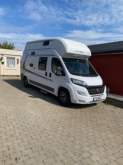Weinsberg Cara Bus 601MQH 150 HK 2 of 24