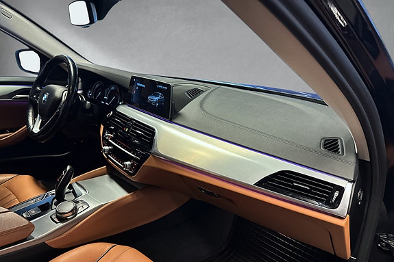 BMW 530e 15 of 28
