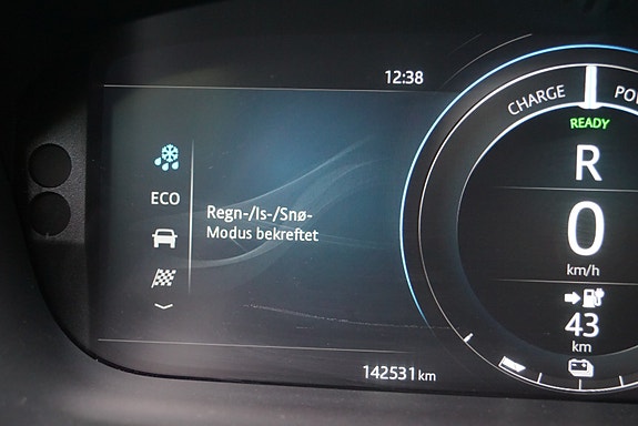 Jaguar I-PACE 29 of 30