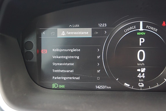 Jaguar I-PACE 30 of 30