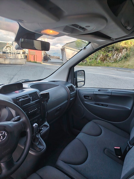 Toyota Proace 10 of 15