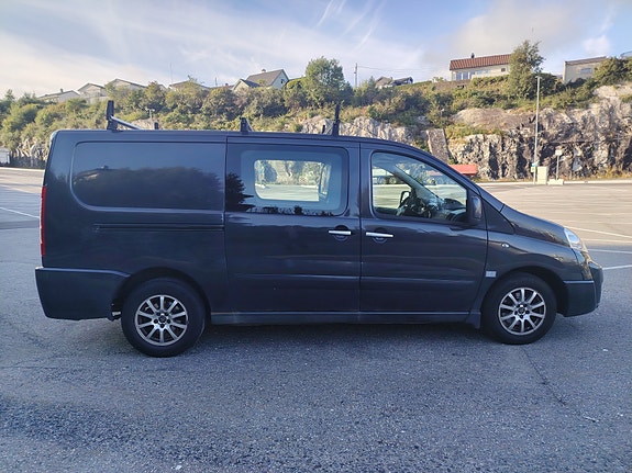 Toyota Proace 4 of 15