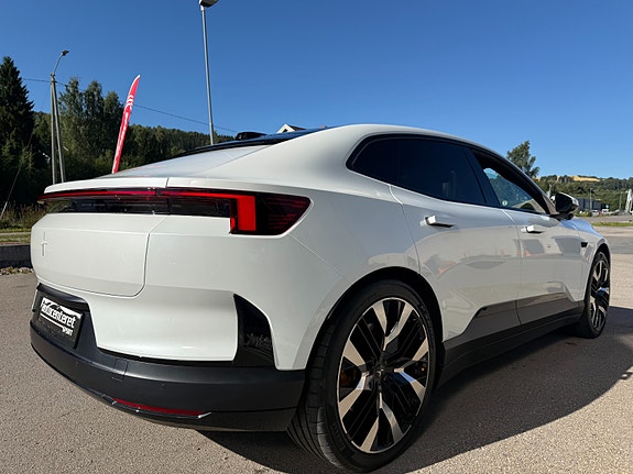 Polestar 4 4 of 20