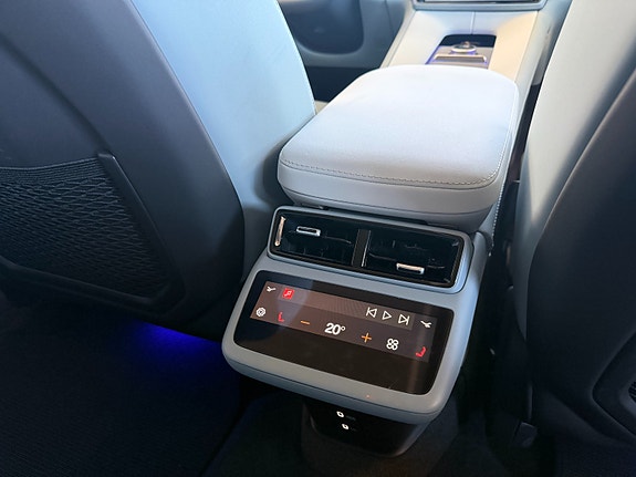 Polestar 4 18 of 20