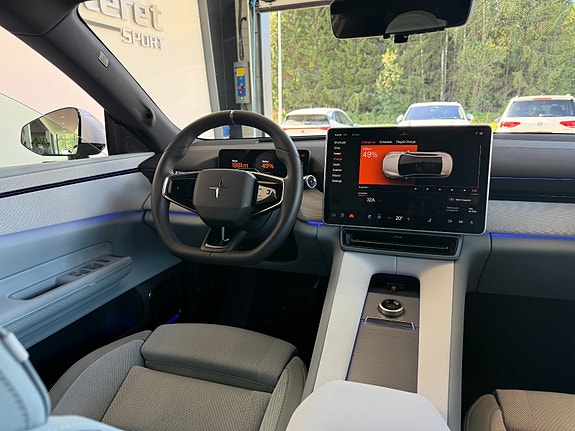 Polestar 4 15 of 20