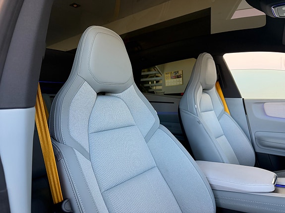 Polestar 4 14 of 20
