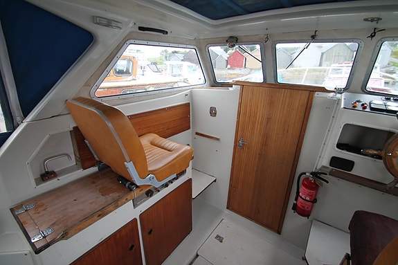 Saga 27 med stort akterdekk 6 of 12