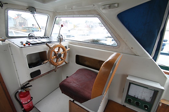 Saga 27 med stort akterdekk 4 of 12