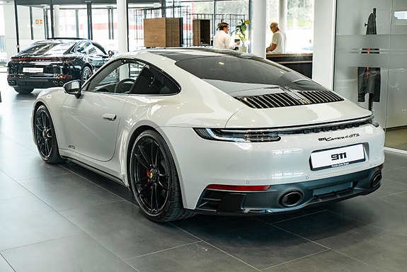 Porsche 911 7 of 27