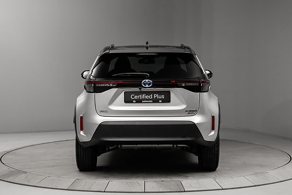 Toyota Yaris Cross 3 of 30