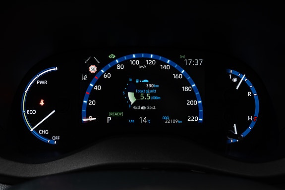 Toyota Yaris Cross 24 of 30
