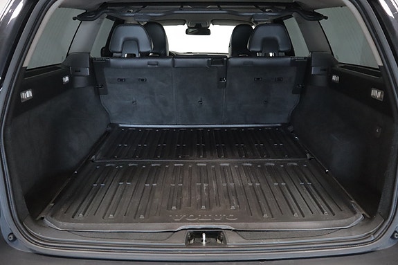 Volvo XC70 21 of 28