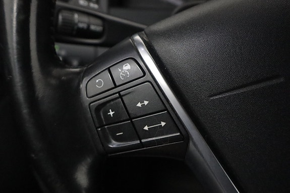 Volvo XC70 9 of 28