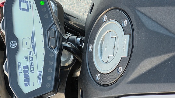 Yamaha MT-07 7 of 9