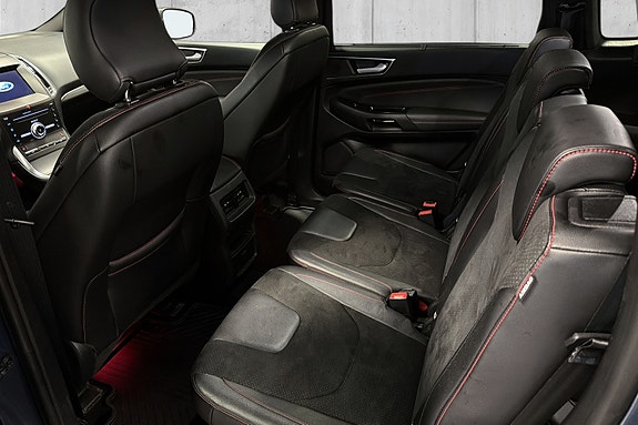 Ford S-MAX 12 of 25