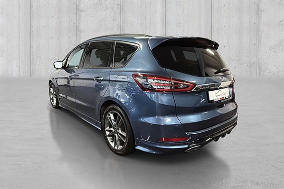 Ford S-MAX 5 of 25