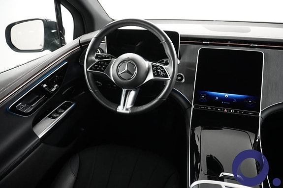 Mercedes-Benz EQE SUV 12 of 26