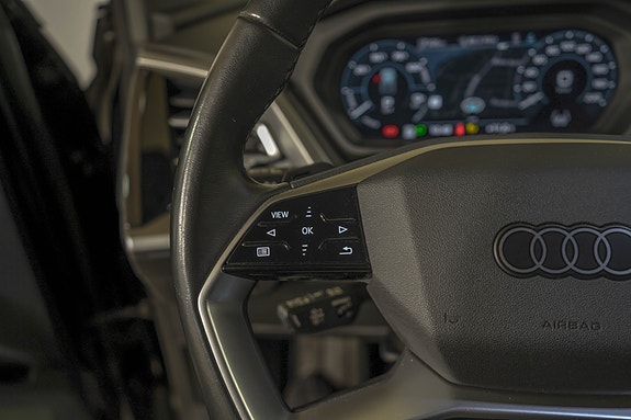 Audi Q4 e-tron 19 of 26
