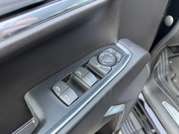 Chevrolet Silverado 1500 17 of 28