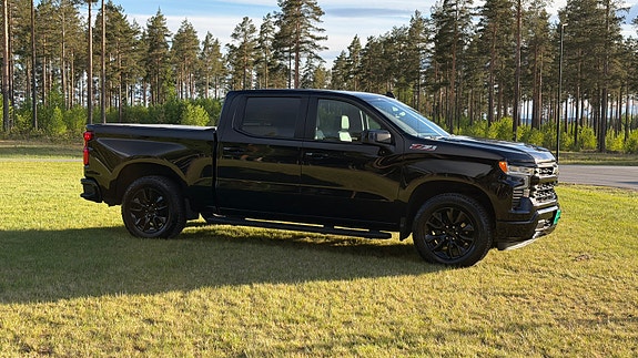 Chevrolet Silverado 1500 11 of 28
